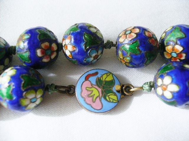 Antique Chinese Necklace - Cloisonne Enamel Gold beads - Lotus