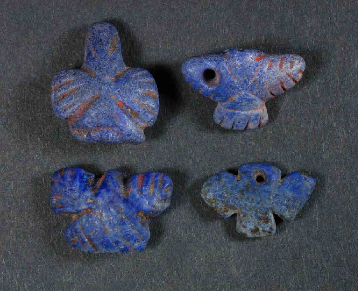 4_Early_Bronze_Age_3300-2000_BC_Sumerian_Lapis_Lazuli_bird_pendants,_representing_Anzu,_the_lion-heded_eagle,_also_known_as_Imdugud_from_the_Mesopotamian_mythology._Mid-3rd_millennium_BC_2.jpg (105.2 KB)