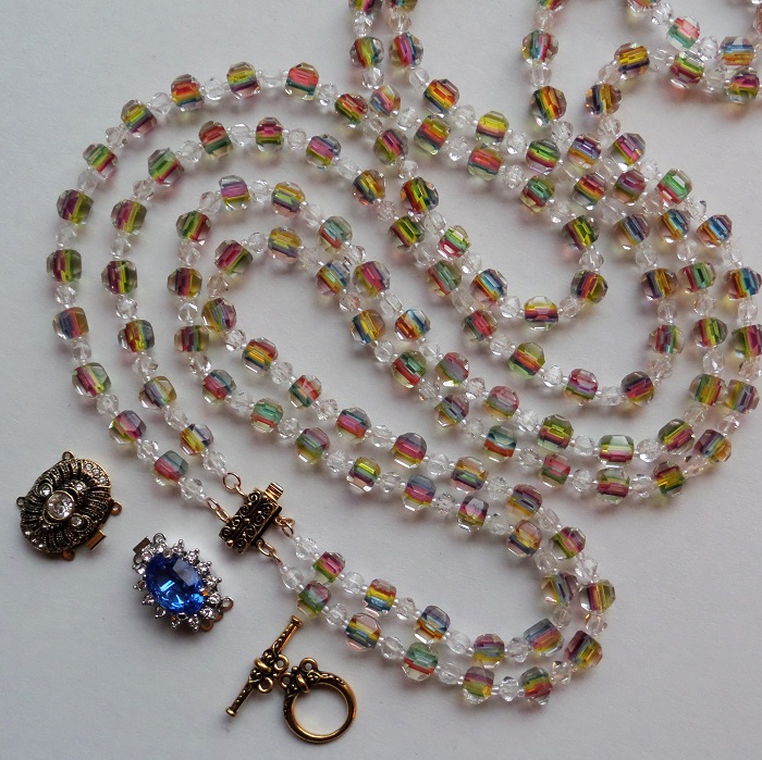 Search Results for Venetian eye beads since Mon, Nov 18, 1996, 15:04:11